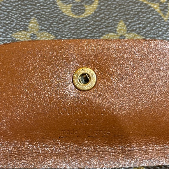 Louis Vuitton Monogram Poche Escapade Organizer Wallet - Picture 5 of 15